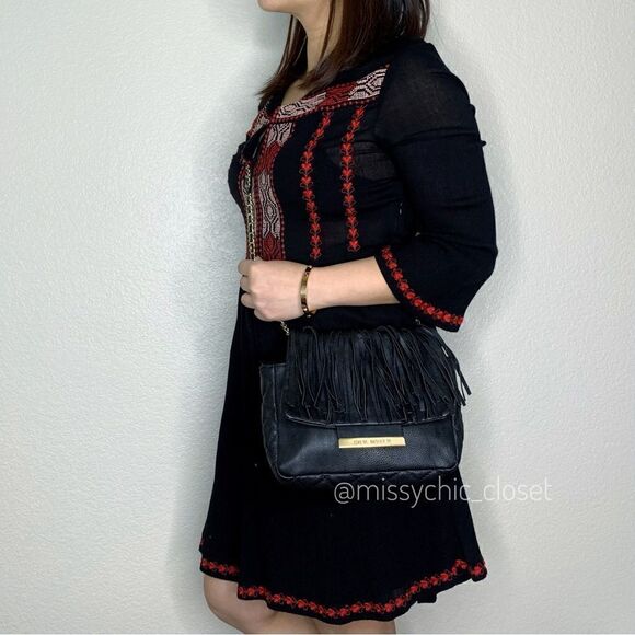 Steve Madden Black Fringe Crossbody/Shoulder Bag - Picture 2 of 14